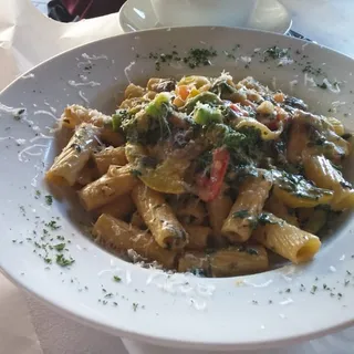 Rigatoni with Sauteed Vegetables Dinner