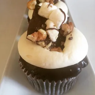 The Rocky Road Cupcake