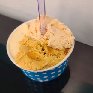 Orange Walnut Cranberry,  Eggnog, &amp; Pumpkin Caramel Gingersnap Gelato  11-19-2022