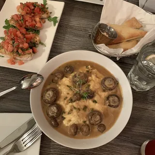 Soft Polenta & Sauted Cremini Mushrooms