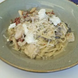 Chicken Mushroom Linguine