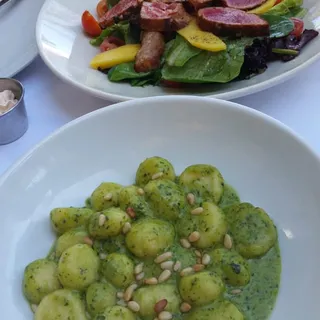 Garlic Gnocchi al Pesto