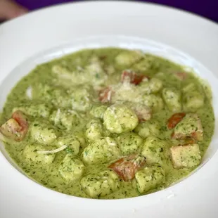 Gnocchi with pesto