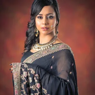 Makeup hairstyle done by Hasmita 
At Bella threading salon and spa