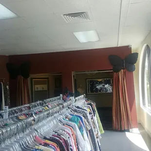 Sight to dressing rooms