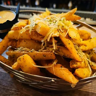 Bella Fries