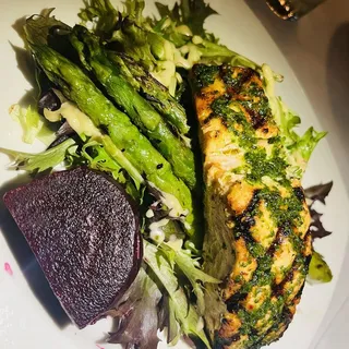 Salmon and Asparagus Salad
