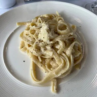 Signature Cacio e Pepe