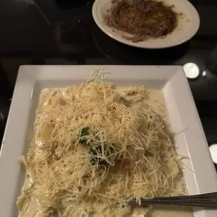 Crab fettuccine Alfredo