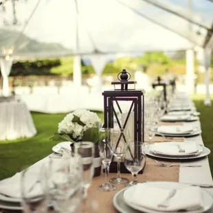 Tent: Island Event Rentals
 Photography: Eddy Fong, Renai Photography