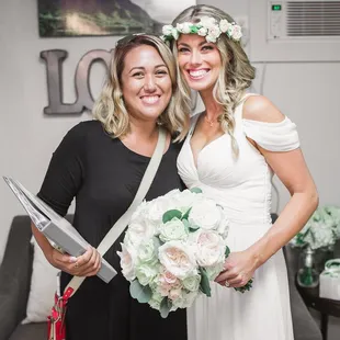 The beautiful Gabby on my big day! Photo by Hannah Q Photography