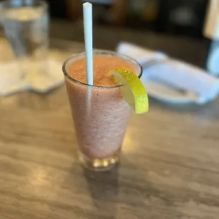 Frozen strawberry lemonade