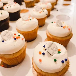 a display of cupcakes