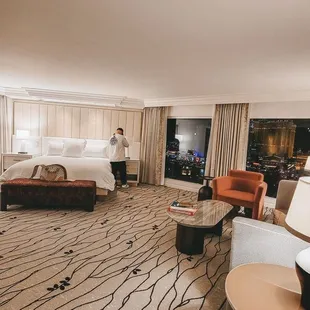 Spacious king bed room in spa tower