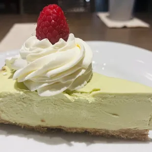 AVOCADO LIME CHEESECAKE (SLICE) VEG