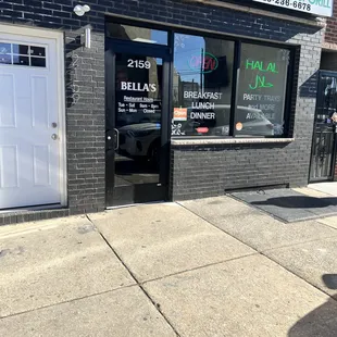 the entrance to the restaurant