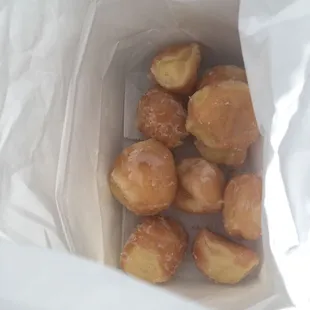 Bella's donut holes!! Yummmmm