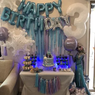 Frozen themed party