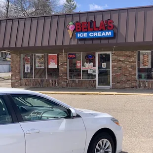 Bella's Ice Cream