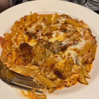 Salciccia Al Forno Pasta