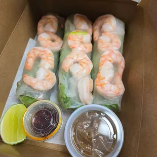 Shrimp spring rolls with peanut sauce
