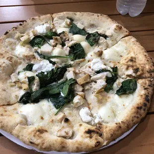 Chicken &amp; Spinach (White Pie)