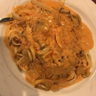 Chicken Luma De Mare!...The chicken is stuff w/ Crabmeat, Shrimp, Mushrooms, Spinach &amp; Mozzarella w/ Pink Sauce...Fabulous Dish!