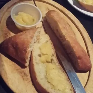 Bread with honey butter - this honey butter is unbelievable