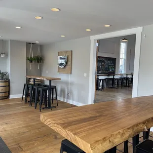 the bar and dining room