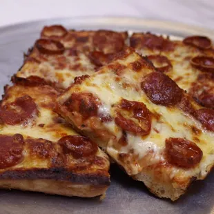 Detroit Deep Dish