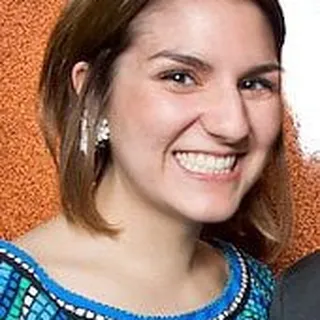 Ellen R.