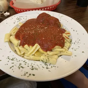 Combination Platter - Cavatelli and Raviloi with Meatballs