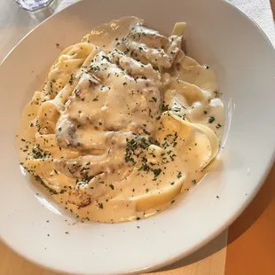 Chicken Fettuccine Alfredo
