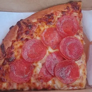 Pepperoni slice