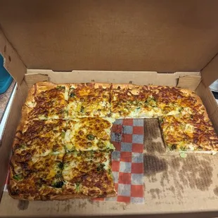 Broccoli Cauliflower pizza