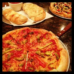 food, pizza