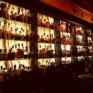 Belle's Cocktail House