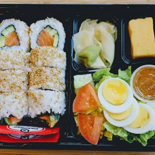 Salmon roll lunch box