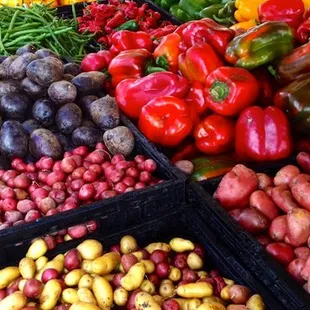 There is always something good to eat at the Bellevue Market!