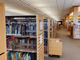 Omaha Public Library - Millard Branch