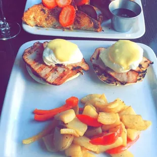 Eggs Benedict