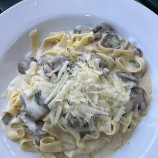 Wild Mushroom Linguine