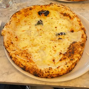 Quattro Formaggi Pizza