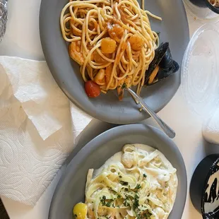 Fettuccine alla Portofino Fruitti di Mare al Pomodoro