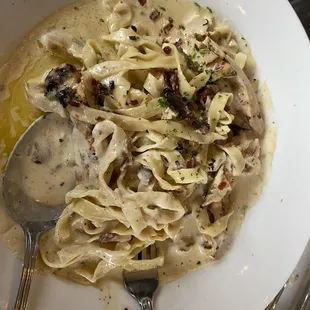 Pollo Pancetta Alfredo