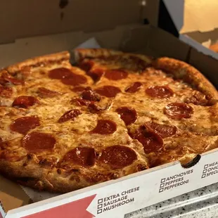 Medium pep pizza! It was good but thought the sauce or dough was a little sweet for me... it's not my fav pizza around but still good!