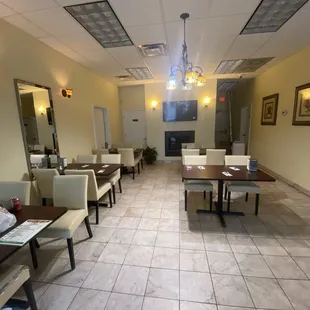 sushi and sashimi, interior