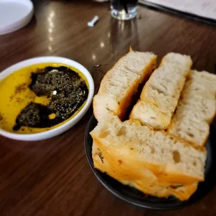 Focaccia Bread with Olive Oil &amp; Balsamic Vinegar