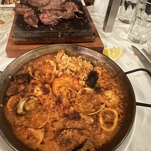 Seafood paella