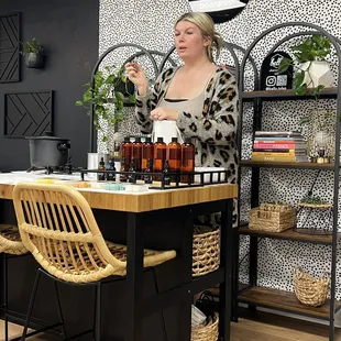 Candle making workshop at Bello boardroom with belladonna